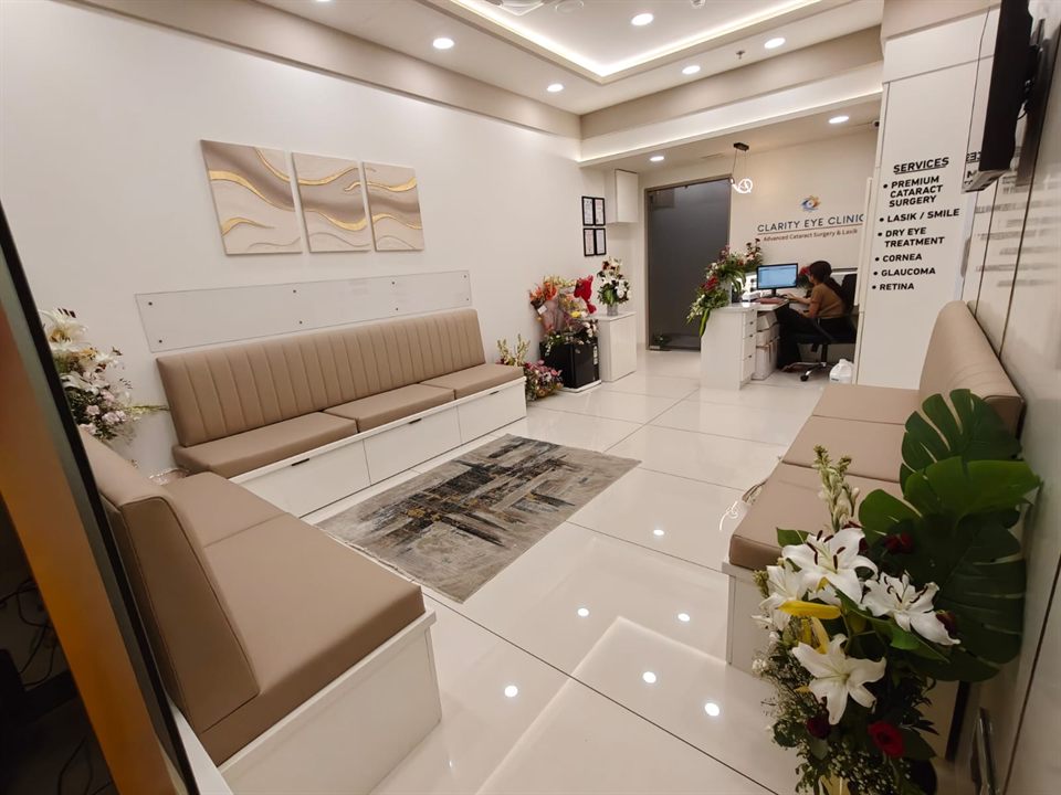 The waiting lounge and reception at Clarity Eye Clinic